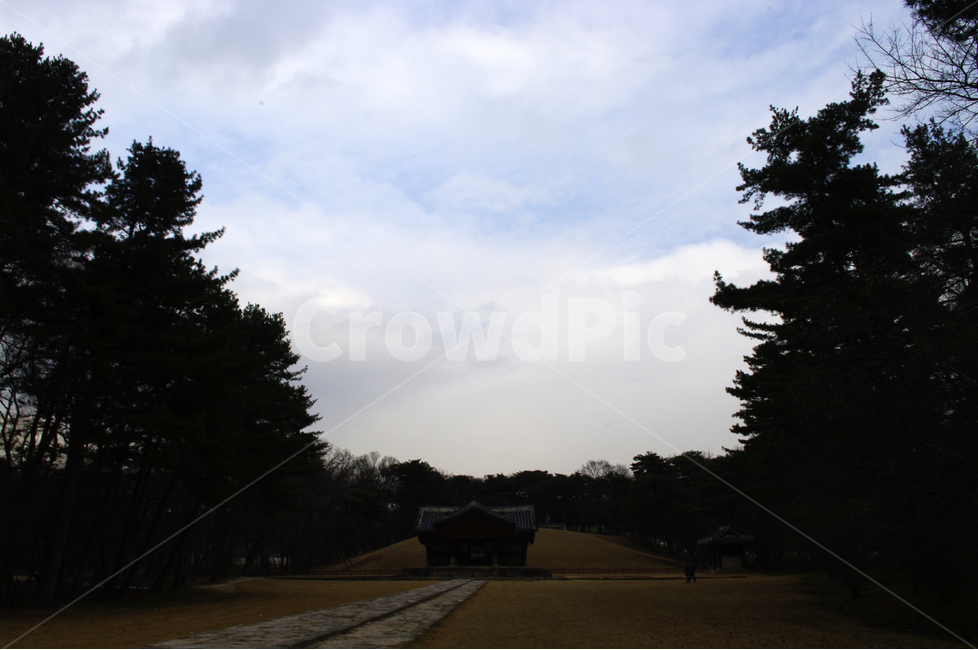 왕릉,풍경,한국,세계문화유산,전각,하늘,전통,릉,한국전통,한국문화,korean traditional,korean culture,랜드마크,landmark,tourist attraction,한국랜드마크,한국관광지,한국명소,korea landmark,korea tourist attraction