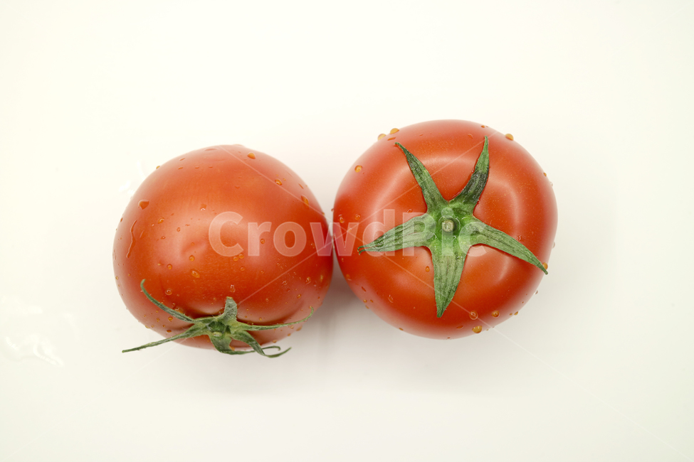 토마토,빨간토마토,완숙토마토,야채,채소,음식,식재료,음식재료,요리재료,샐러드,신선한,빨강,오브젝트,누끼,농산물,유기농,바이오,건강,웰빙,다이어트,리코펜,라이코펜,음식,식재료,요리,food,cook,meal,dishes,food reserves,채소,야채,vegetables,누끼,remove background