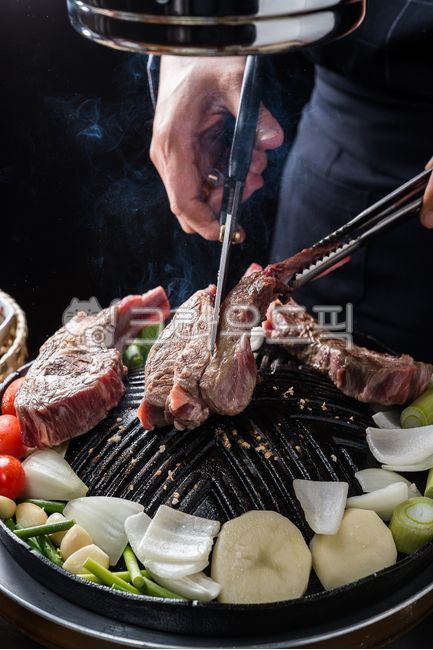 양고기,양갈비,구이,프렌치렉,식육,징기스칸,lamb,grilled,요리,음식,식사,food,meal,dish,육류,고기,meat