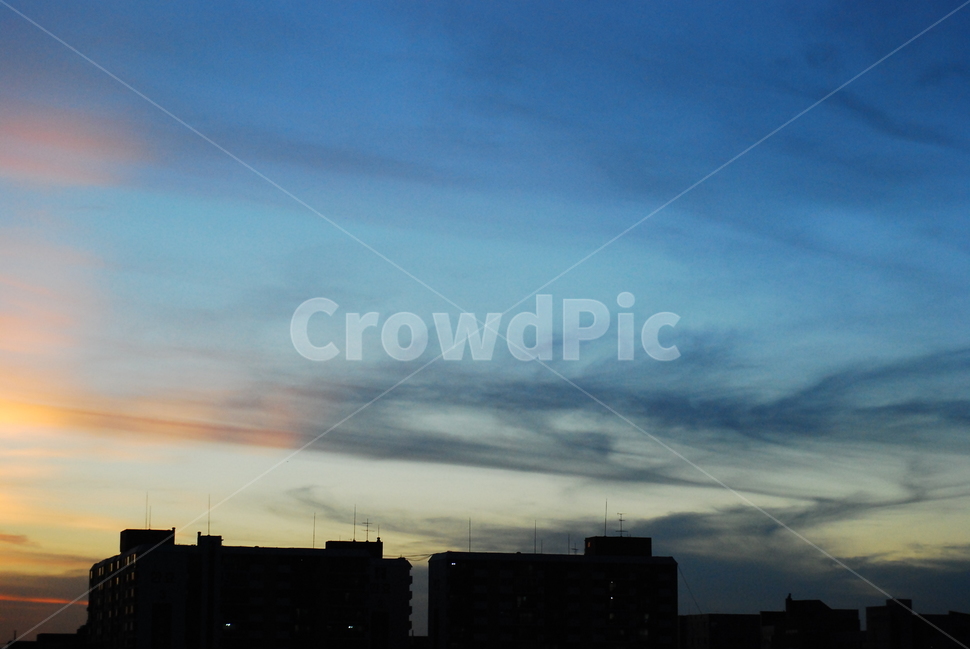 석양,구름,노을,저녁,몽환,맑은날,날씨,도시,풍경,city,landscape,실루엣,그림자,silhouette,shadow,nature,자연,outdoors,옥외,sky,하늘