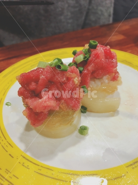 육회,육회초밥,초밥,스시,일식,회전초밥,음식,식재료,요리,food,cook,meal,dishes,food reserves,육류,고기,meat,일식,일본음식,일본요리,Japanese food,Japanese dishes,Japanese meal,Japanese cook
