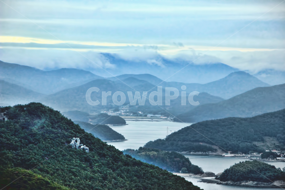 풍경,색감,자연,통영,경남,자연,풍경,nature,landscape,한국자연풍경,한국자연경관,korea nature landscape,land,땅,outdoors,옥외,water,물,shoreline,해안선,ocean,대양,sea,바다,scenery,mountain range,산맥,mountain,산,slope,경사,경치