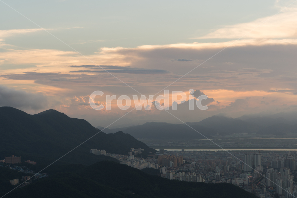 일몰,산,빛,구름,황령산,도시,풍경,city,landscape,한국도시풍경,한국도시경관,korea cityscape,mountain range,산맥,outdoors,옥외,nature,자연,mountain,scenery