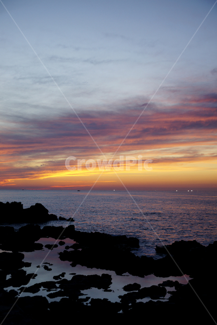 nature,자연,outdoors,옥외,붉은하늘,sunset,황혼,sky,일몰,어영공원,용두암,제주,제주도,하늘,바다,구름,바위,어둠,자연,풍경,nature,landscape,dusk,dawn,새벽,red sky,붉은 하늘