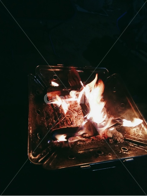 캠핑,캠프파이어,불,산불,장작