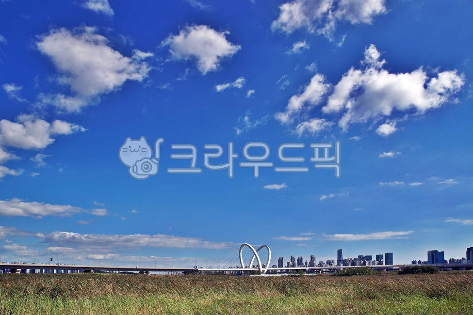new town,development,Incheon,Songdo International City,open area,bridge,Songdo New Town