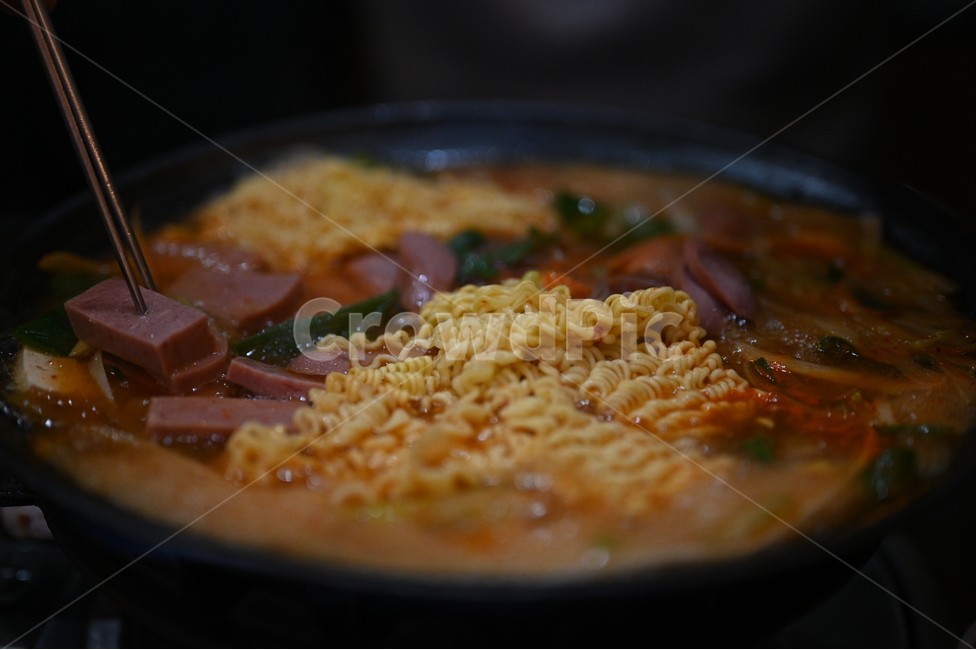 부대찌개,음식,라면,의정부,국물,찌개,food,음식,식재료,요리,food,cook,meal,dishes,food reserves,한식,한국음식,한국요리,korean food,korean dishes,korean meal,korean cook