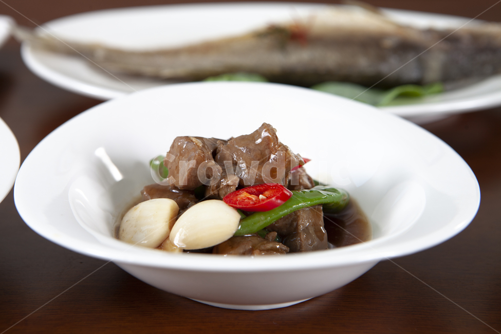 제육,볶음,마늘,고추,한식,음식,식재료,요리,food,cook,meal,dishes,food reserves,한식,한국음식,한국요리,korean food,korean dishes,korean meal,korean cook