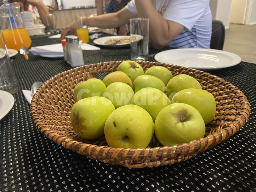 plant,fruit,apple,greenapple,dinner,together,fellowship,식물,과일,사과,청사과,식사,함께,유대감