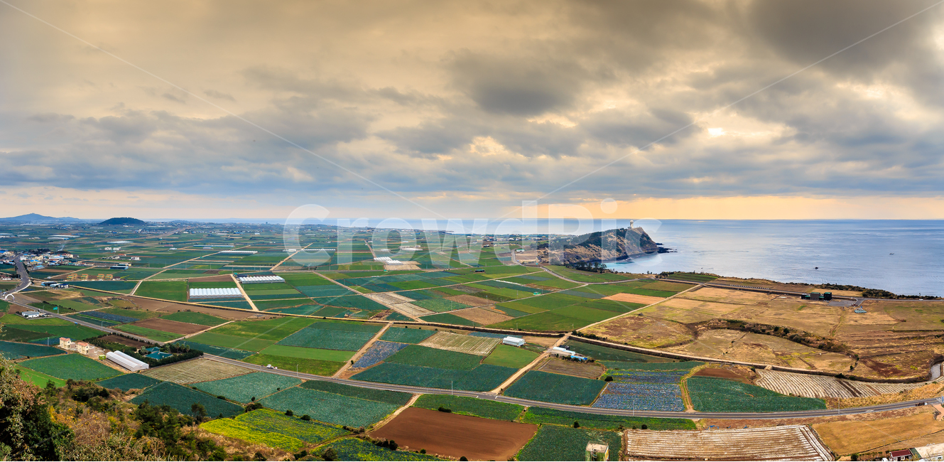 제주,가을,가을제주,어촌,올레12길,용수포구,당산봉,제주도,jeju,jeju island,시골,마을,풍경,landscape,country,rural,town,산업,industry,industrial,농업,농사,agriculture,farming,farming industry,경치,outdoors,옥외,nature,자연,scenery,aerial view,조감도,land,땅