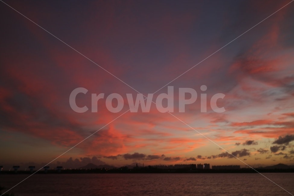하늘,sky,일몰,해질녘,sunset,구름,clouds,풍경,view,자연,nature,자연,풍경,nature,landscape,outdoors,옥외,dawn,새벽,dusk,황혼,red sky,붉은 하늘