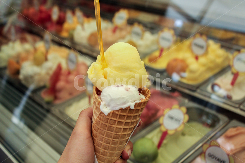 젤라또,이탈리아,아이스크림,차가운,유럽,콘,아이스크림콘,신선한,italy,europe,gelato,icecream,음식,식재료,요리,food,cook,meal,dishes,food reserves,디저트,간식,후식,dessert,snack