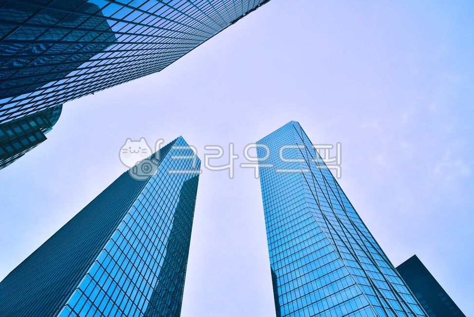 고층빌딩,비즈니스,빌딩가,랜드마크,스카이라인,downtown,도심,리스,임대,부동산,architecture,건축물,금융가,증권가,metropolis,중심지,서울,대도시,회사,기업,대기업,사무실,오피스텔,직장,빌딩,urban,town,building,사무실건물,officebuilding,건물,city,시티,highrise,고층건물,도시,유리창,그라스,glass,투명한,반사,도시,풍경,city,landscape
