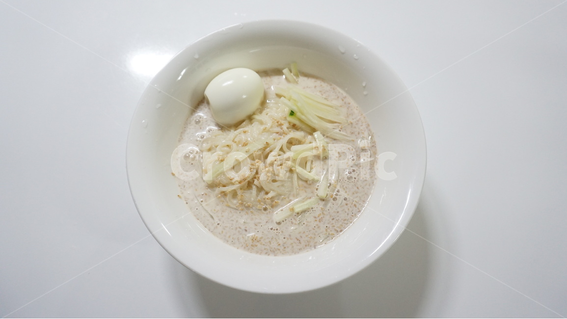 콩국수,콩국물,여름,별미,계절별미,오이채,삶은달걀,면,음식,식재료,요리,food,cook,meal,dishes,food reserves,면류,면요리,noodles,한식,한국음식,한국요리,korean food,korean dishes,korean meal,korean cook