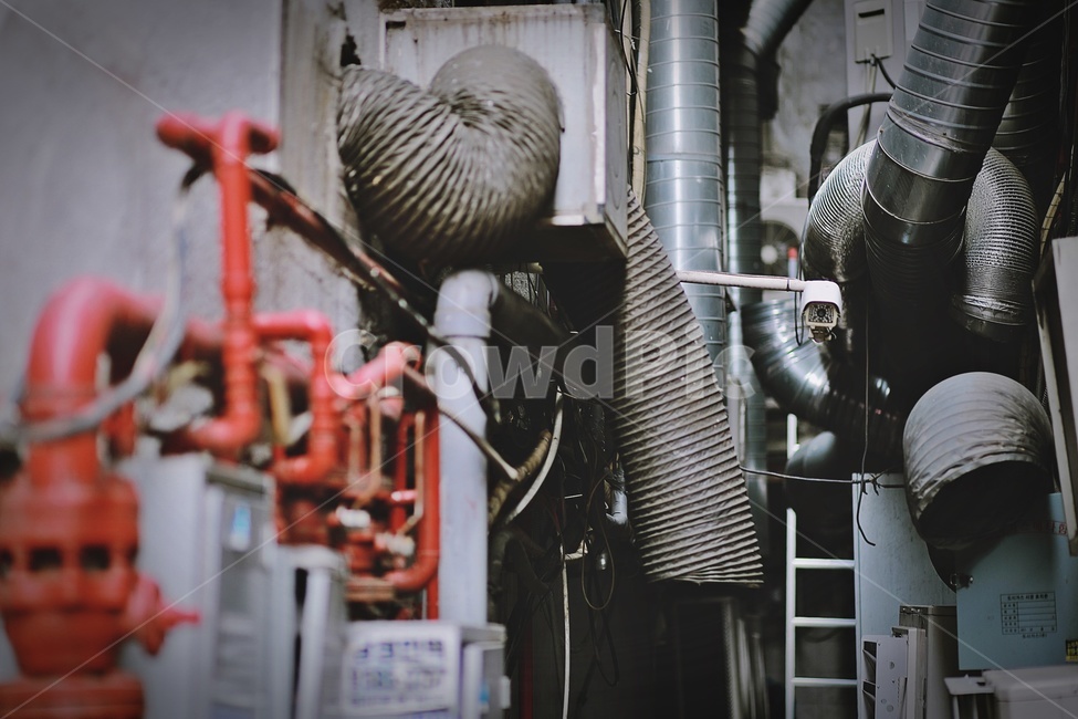 배관,파이프,환풍구,cctv,pipe,ventilationwindow,골목길,alley,빈티지사진,빈티지느낌,빈티지감성,vintage