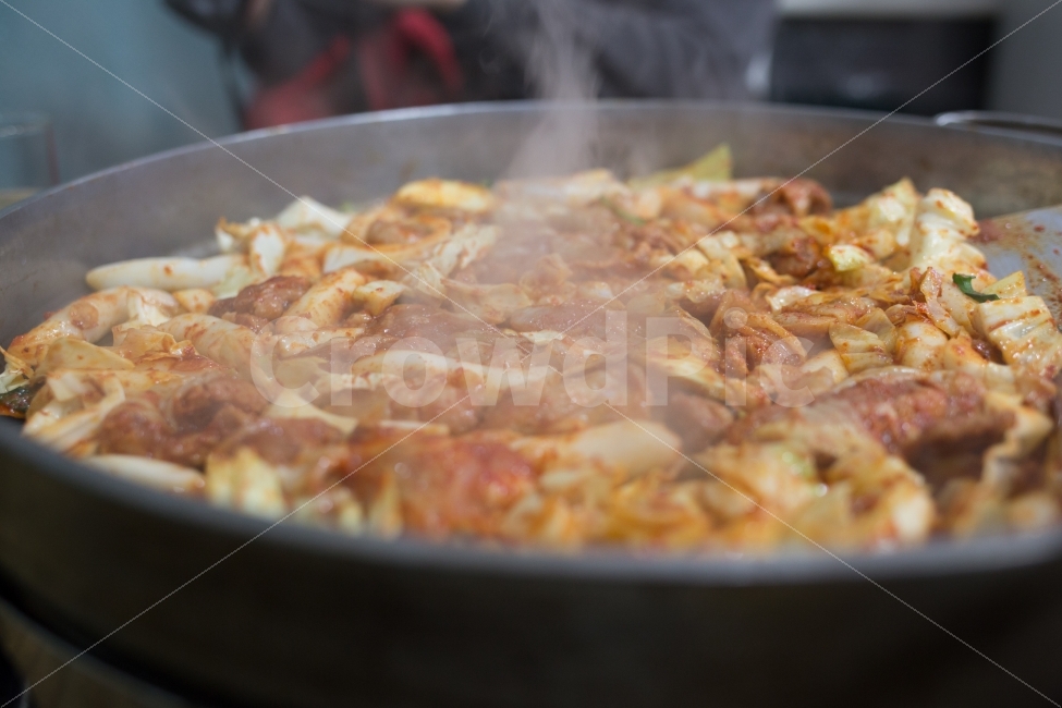닭갈비,한국음식,춘천,볶음요리,점심,음식,식재료,요리,food,cook,meal,dishes,food reserves,육류,고기,meat,한식,한국음식,한국요리,korean food,korean dishes,korean meal,korean cook