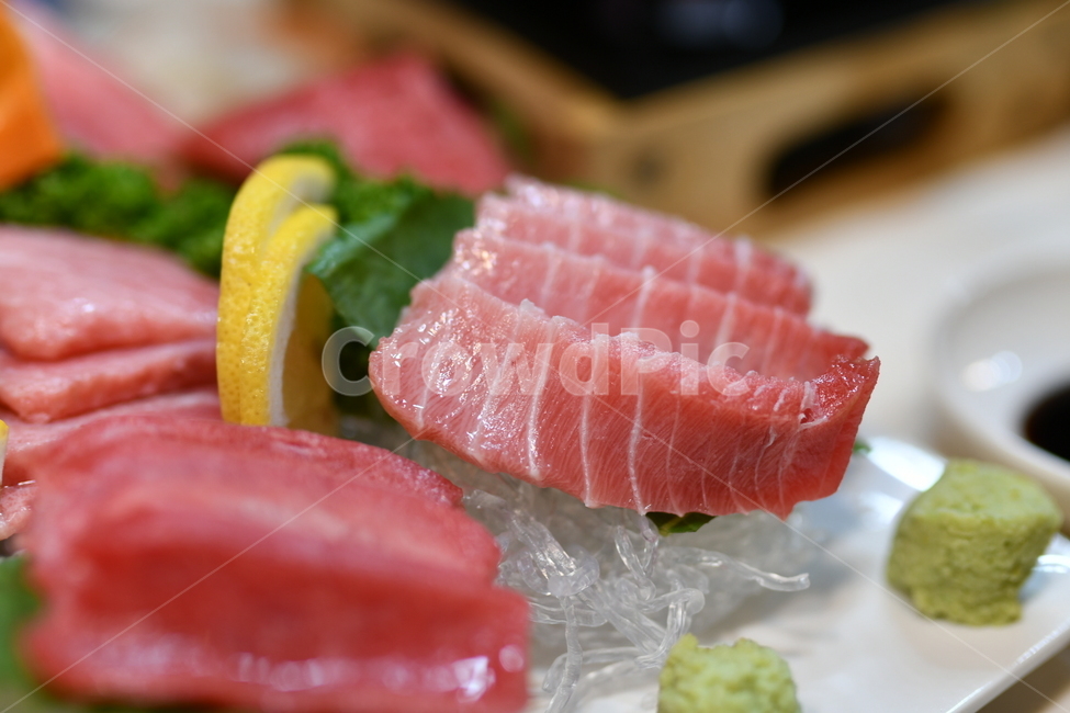 참치,참치회,회,일식,음식,요리,와사비,수산물,해산물,일본요리,tuna,sashimi,sushi,food,cook,japanesefood,음식,식재료,요리,food,cook,meal,dishes,food reserves,수산물,해산물,fishery products,seafood