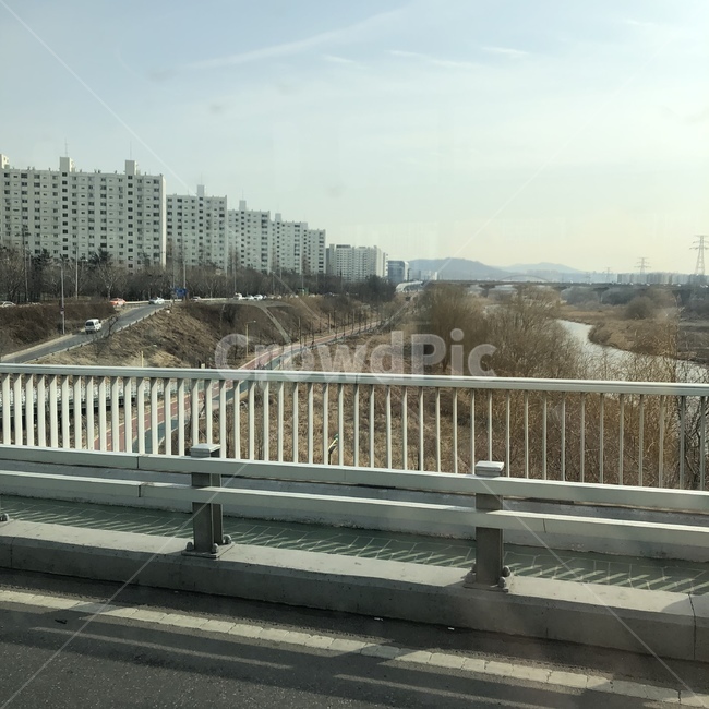 다리,풍경,봄,자연,하늘,도시,풍경,city,landscape,한국도시풍경,한국도시경관,korea cityscape,banister,난간,handrail