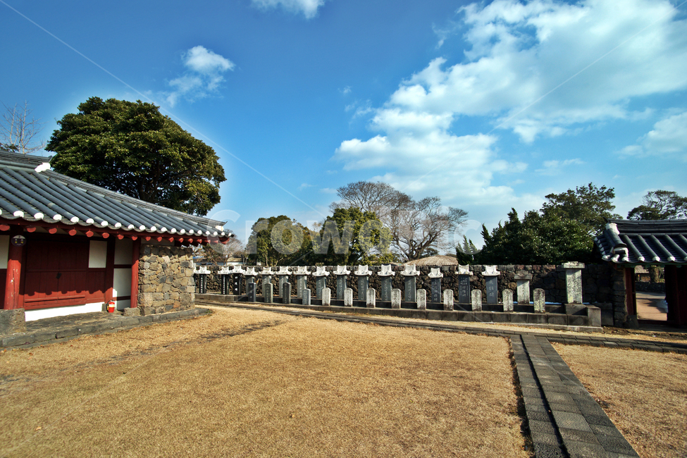 정의향교,성읍민속마을,제주,전통,문화,역사,교육,조선시대,전각,비석,추모비,기념비