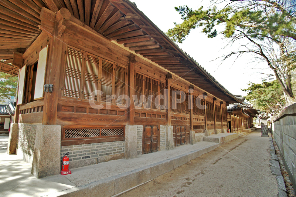 운현궁,흥선대원군,고종,조선시대,고건축,종로구,사적제257호,한옥,행랑,한국전통,한국문화,korean traditional,korean culture,건축물,건물외관,exterior,building,structure,architecture,construction