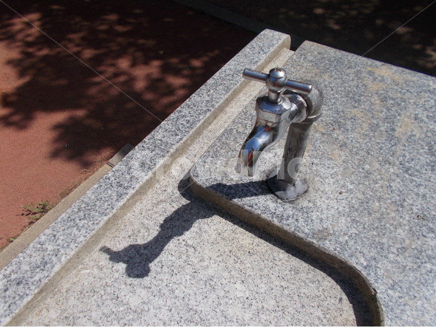 물,가뭄,목마름,갈증,수도,고갈,사물,물건,오브젝트,thing,object,matter