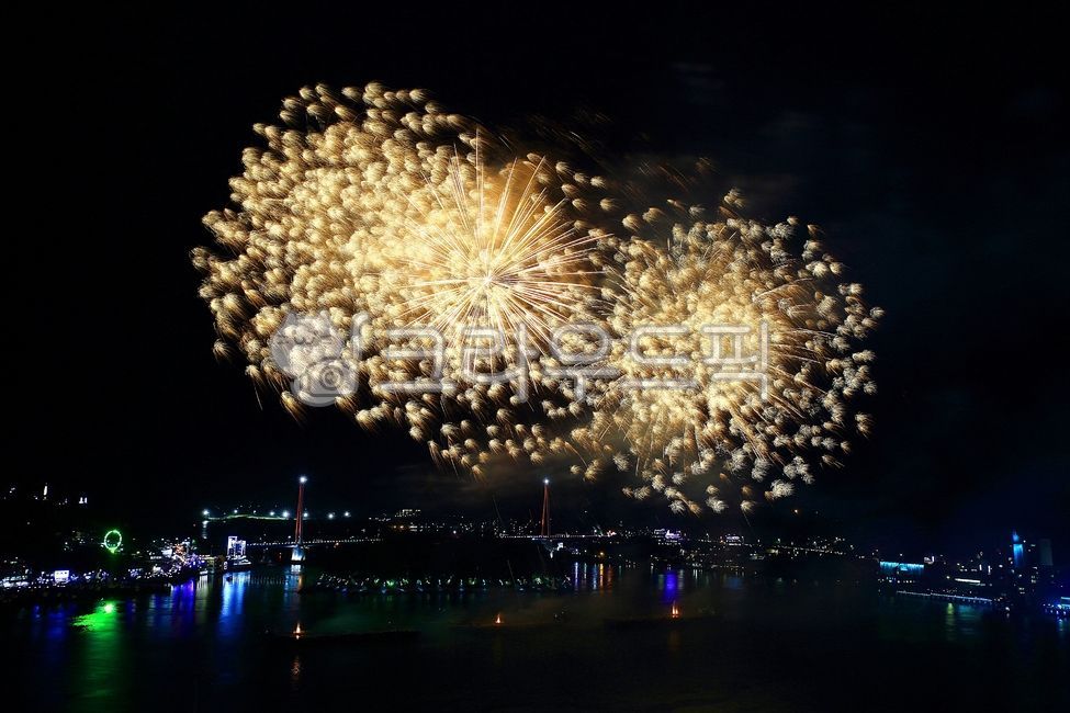 불꽃놀이,야경,여수밤바다,여수미항,항구도시,낭만,바다,불꽃,밤,축제,fireworks