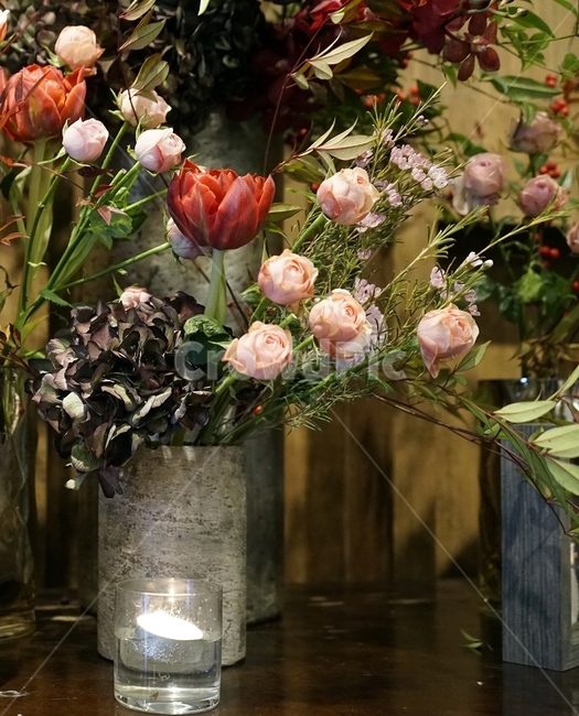 인테리어,꽃,장식,실내장식,사인펜,유리컵,장미,튤립,interior,signpen,flower,bloom,pink,red,beauty,smell,scent,정열,붉은색,식물,축제,정원,계절,배경화면,자연,감성,색상,색감,빨강,season,plants,nature,rose,향기,꽃,flower,실내용화초,화분,화초,house plant
