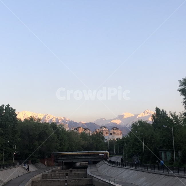 하늘,노을,풍경,카자흐스탄,도시전경,도시,전경,설산,산
