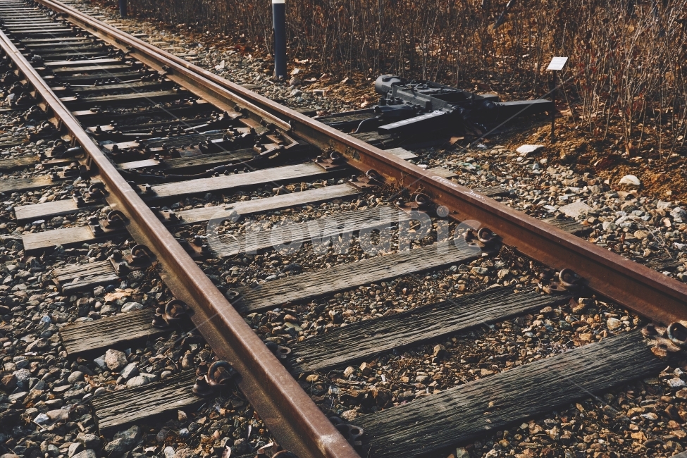기차,철길,자갈,오래된,rocks,old,rail,railway,railroad,감성,sensible,feeling,교통,교통수단,traffic,transportation,레일,train track,기찻길,철도