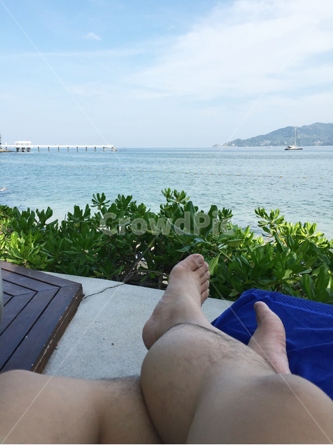 휴양지,해변,맑은,하늘,푸켓,고요한,다리,해외여행,편안한,재충전,여행,여유로운,휴식,휴가,사람,인물,인간,human,person,신체일부,몸,body,여행,휴가,traveling,vacation,trip