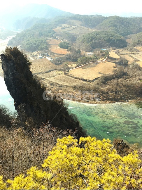 한국화,절벽,소나무,영월,맑은물,수묵화,시골,마을,풍경,landscape,country,rural,town