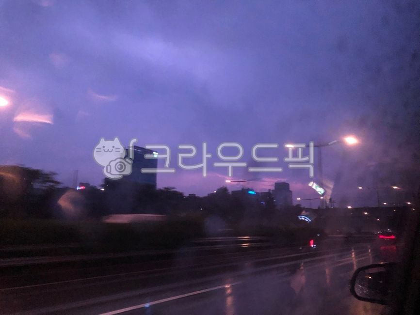 road,도로,야경,보라,보라색하늘