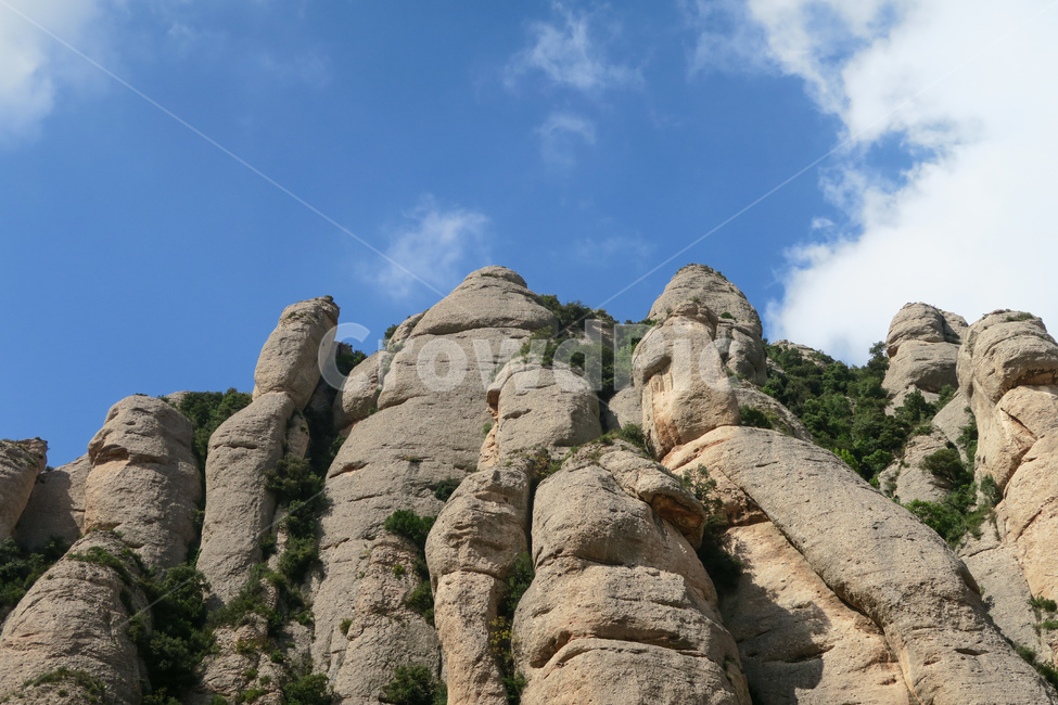 nature,자연,outdoors,옥외,cliff,낭떠러지,몬세라트,motnserrat,스페인,españa,spain,바위,rock,암석,산,mountain