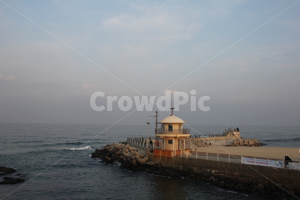 강릉,바다,sea,등대,파도,등대,lighthouse