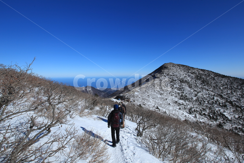 겨울산,설악산,등산,하얀눈,파란하늘,대청봉,중청대피소