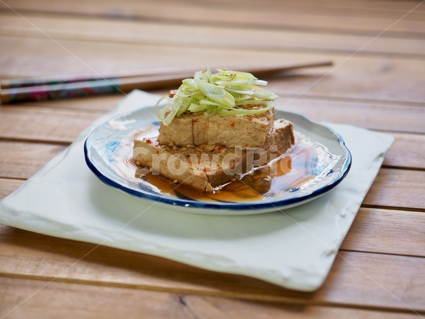 두부,두부요리,두부간장조림,파,한국음식,식품,한식,한국문화,음식,한국,배경,음식문화,웰빙,문화,아시아,아시아음식,접시,전통,한국전통,tofu,tofusoysauce,wave,koreanfood,korean,koreanculture,food,korea,backgrounds,wellbeing,culture,asia,asianfood,dish,tradition,koreantradition,음식,식재료,요리,food,cook,meal,dishes,food reserves,한식,한국음식,한국요리,korean food,korean dishes,korean meal,korean cook