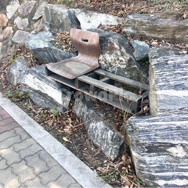 부서진,의자,사용,흔적,세월,폐기