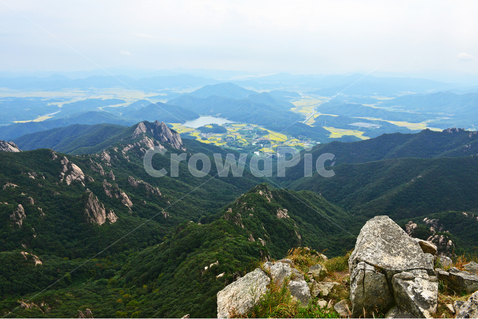 nature,자연,mountain,산,mountainrange,산맥,outdoors,옥외,경치,경관,풍경,영암,월출산,공원,국립공원,기암,괴석,기암괴석,절경,들녁,영암들녁,농업,농사,농경,경작