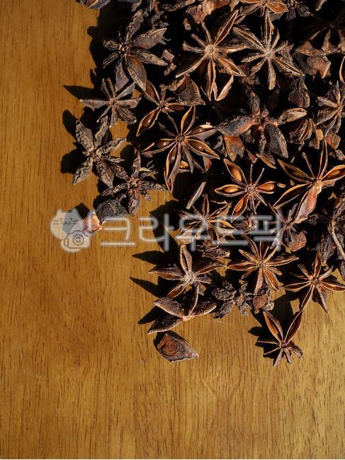 staranisehall,asianfood,spice,cookingingredients,Star Anise Hall,scent,Asian food,dryfood,dry food,indianfood,cooking,organic,starshape,chinesefood,anise,Indian food,Spice,octagonal,star shape,cooking ingredients,brown,Chinese food,octagonal incense,food,