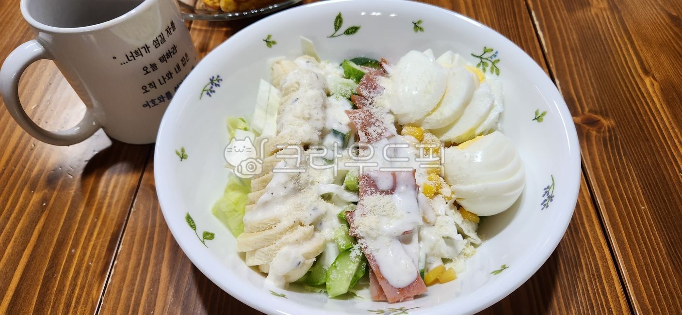 salad,boiled egg,cucumber,plate,vegetable,diet dishes,corner,ham,healthy food,Cobb Salad,cooking,verse,diet,salad bowl,diet menu,banana,Yogurt Dressing,words,lettuce,food,Baked ham dish,meal,word cup,dish,baked ham,coffee,boiled egg dish,Bible verses