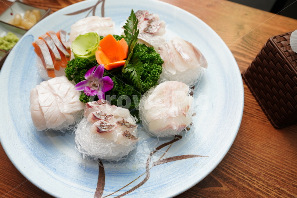 회,생선,안주,술안주,안주거리,음식,fish,날것,접시,먹거리,food,dish,요리,음식,식재료,요리,food,cook,meal,dishes,food reserves,일식,일본음식,일본요리,Japanese food,Japanese dishes,Japanese meal,Japanese cook