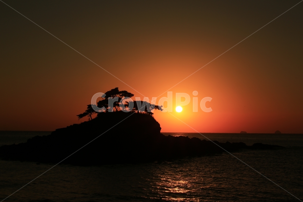 일몰,풍경,바다,낙조,해변,노을,sunset,등대,솔섬,부안,군산,비응항,바닷가,sea,sun,해,자연,풍경,nature,landscape,outdoors,옥외,sky,하늘,red sky,붉은 하늘,dusk,황혼,dawn,새벽,land,땅