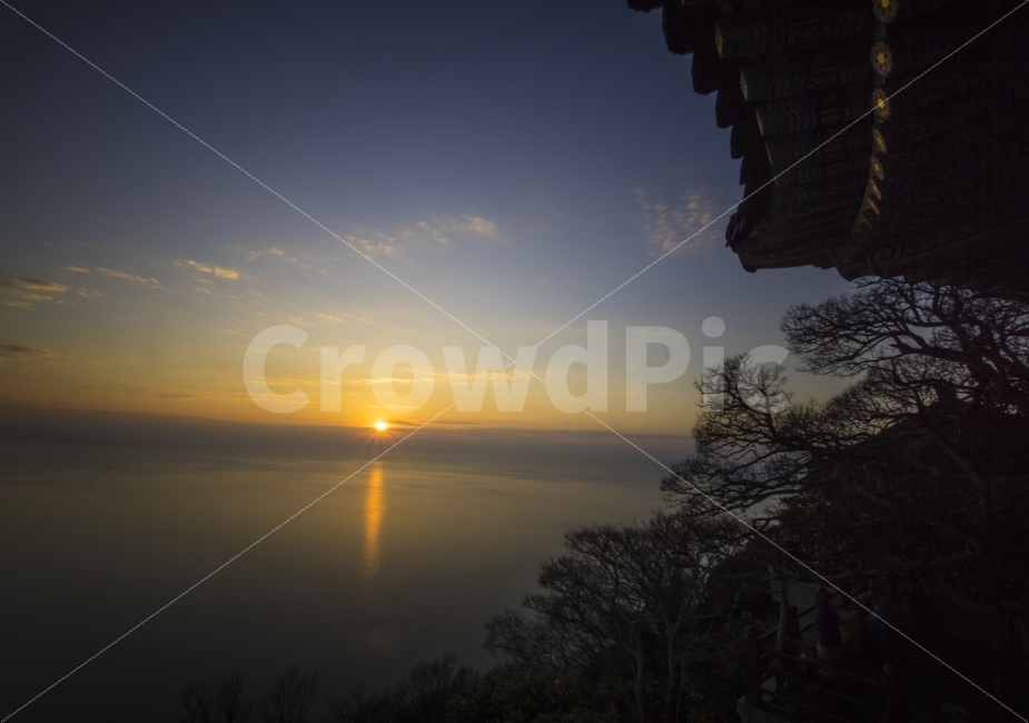 여수,향일암,일출,새해,풍경,한국전통,한국문화,korean traditional,korean culture,자연,풍경,nature,landscape,light,빛,flare,플레어,outdoors,옥외,sunlight,햇빛,sky,하늘,dusk,황혼,red sky,붉은 하늘,sunset,일몰,dawn,새벽