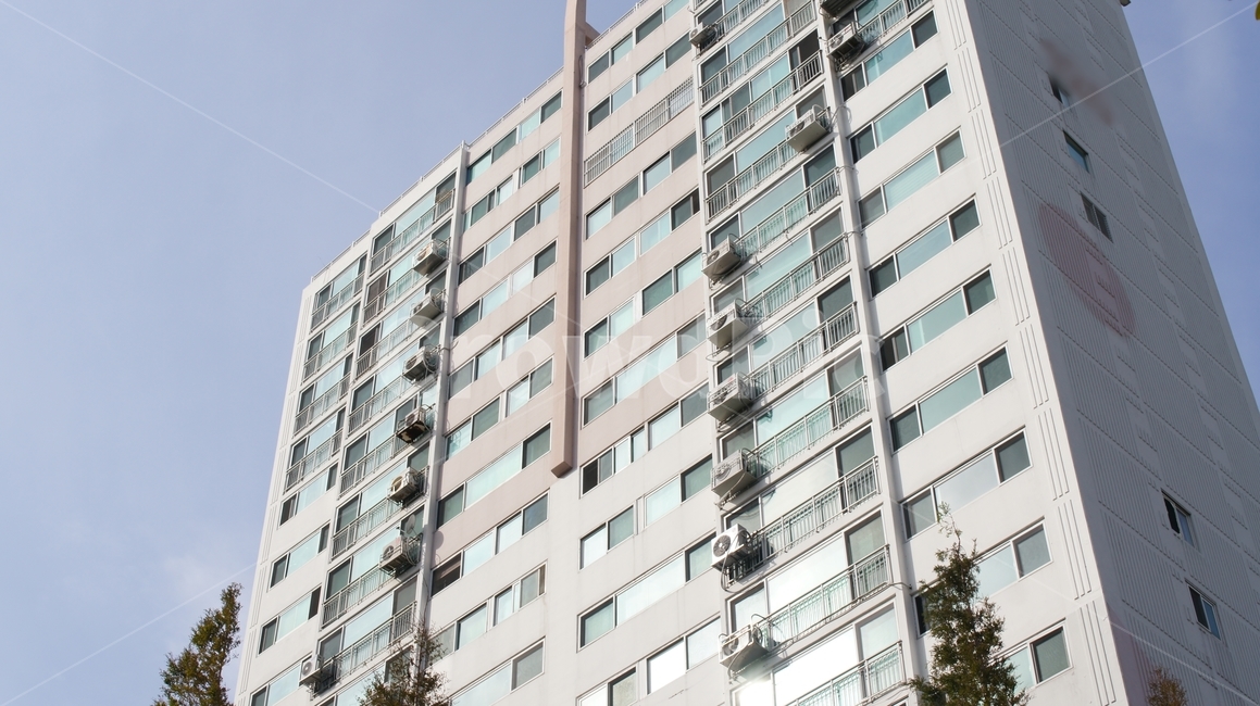 town,도시,building,건물,highrise,고층건물,urban,어반,city,시티,apartmentbuilding,아파트,건축물,건물외관,exterior,building,structure,architecture,construction