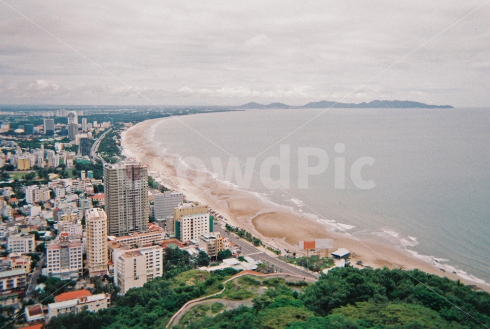 베트남,붕따우,바다,해수욕장,풍경,감성,경치,필름카메라,필카,하늘,구름,백사장,모래사장,모래,해변,바다,beach,sea,도시,풍경,city,landscape,해외,외국,세계,foreign,oversea,world,세계도시풍경,해외도시풍경,외국도시풍경,world cityscape,감성,sensible,feeling,outdoors,옥외,nature,자연,scenery