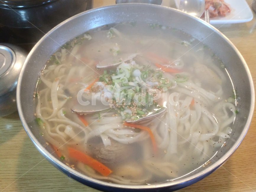 음식,칼국수,바지락,바지락칼국수,조개,해산물,씨푸드,면요리,면류,한국음식,한국요리,식자재,food,noodle,seafood,seashell,korea,cook,음식,식재료,요리,food,cook,meal,dishes,food reserves,면류,면요리,noodles,한식,한국음식,한국요리,korean food,korean dishes,korean meal,korean cook