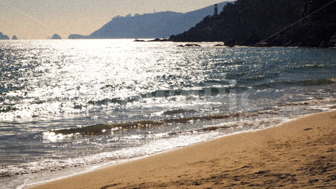 해운대,여름,모래사장,바다,필름,자연,풍경,nature,landscape,해변,바다,beach,sea,감성,sensible,feeling,휴식,힐링,rest,relaxation,healing,leisure activities,레저 활동,adventure,모험