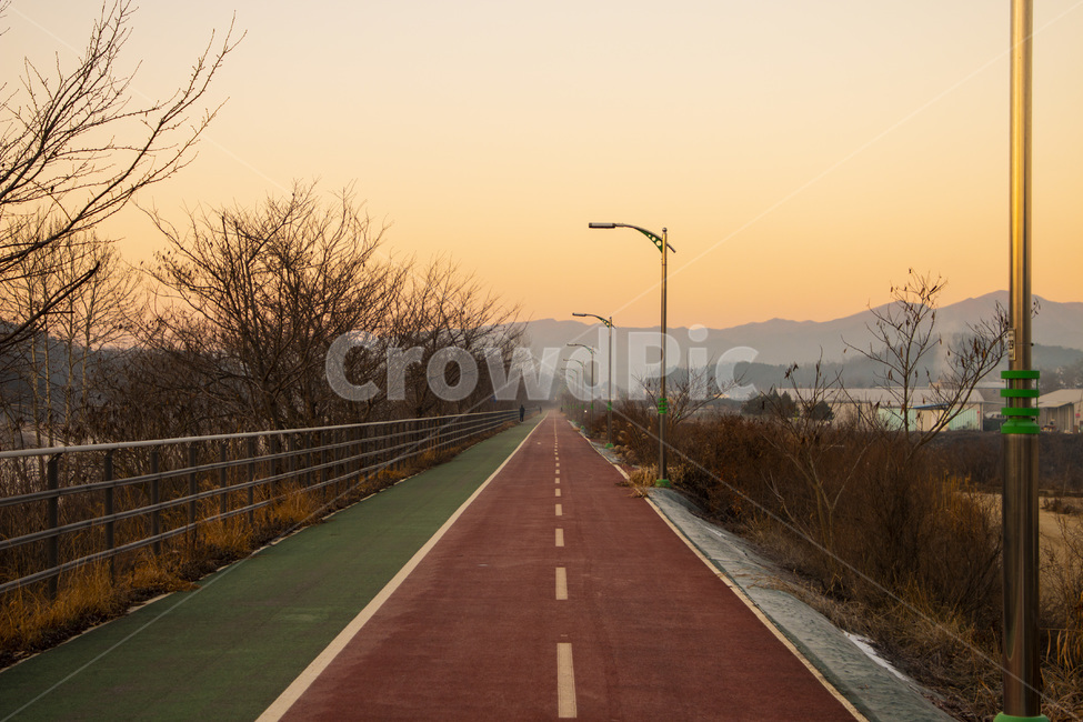 자전거,운동,쓸쓸,살빼자,직선,자연,풍경,nature,landscape,road,도로,highway,고속도로,freeway,고속 도로,asphalt,아스팔트