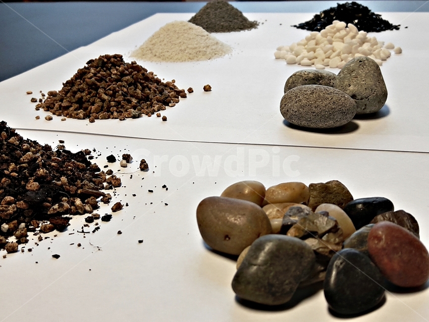 흙,돌,자갈,돌맹이,마사토,색사,색모래,모래,원예용,원예,땅,지구,자연,무더기,background,black,brown,color,design,dirt,earth,ecology,element,garden,gardening,geology,heap,isolated,mineral,natural,nature,pile,red,river,rock,round,sand,small,soil,stone,stones,texture,top,view,white