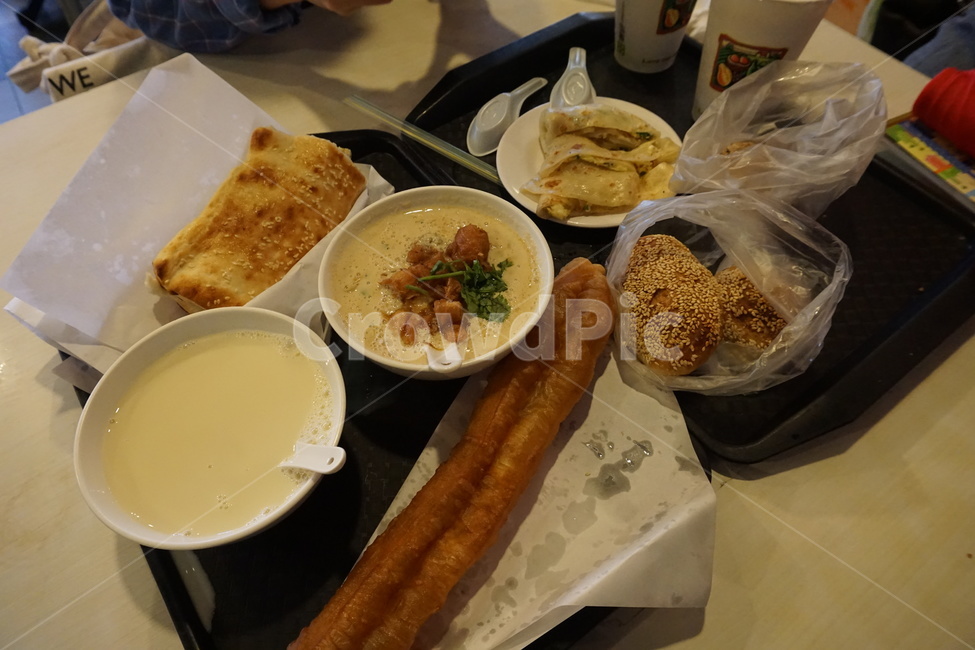 dish,요리,food,음식,meal,식사,bowl,사발,대만음식,중국음식,중식,중화요리,이색음식,맛있는음식,noodle,국물요리,아침식사,breakfast,chinesebreakfast,계란요리,밀가루,밀가루음식,전병,빵,bread,밀전병,모닝빵,bun,스프,수프,soup,국물,도우장,또우장,콩스프,두유,두장,중국식아침식사,대만식아침식사,중국식아침,음식,식재료,요리,food,cook,meal,dishes,food reserves